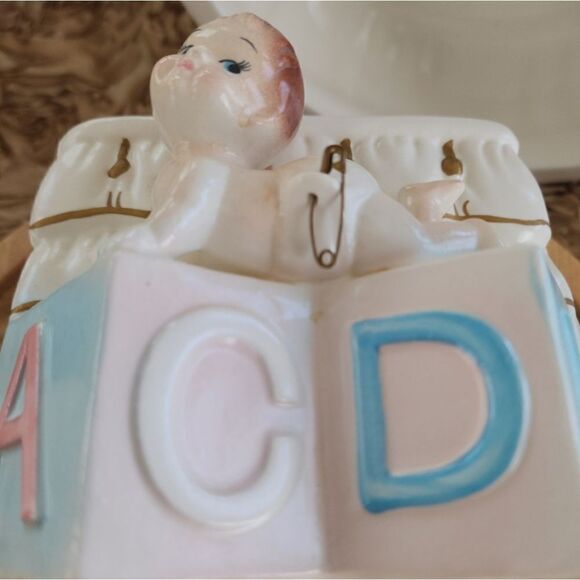 Vintage Baby Planter - Picture 5 of 13